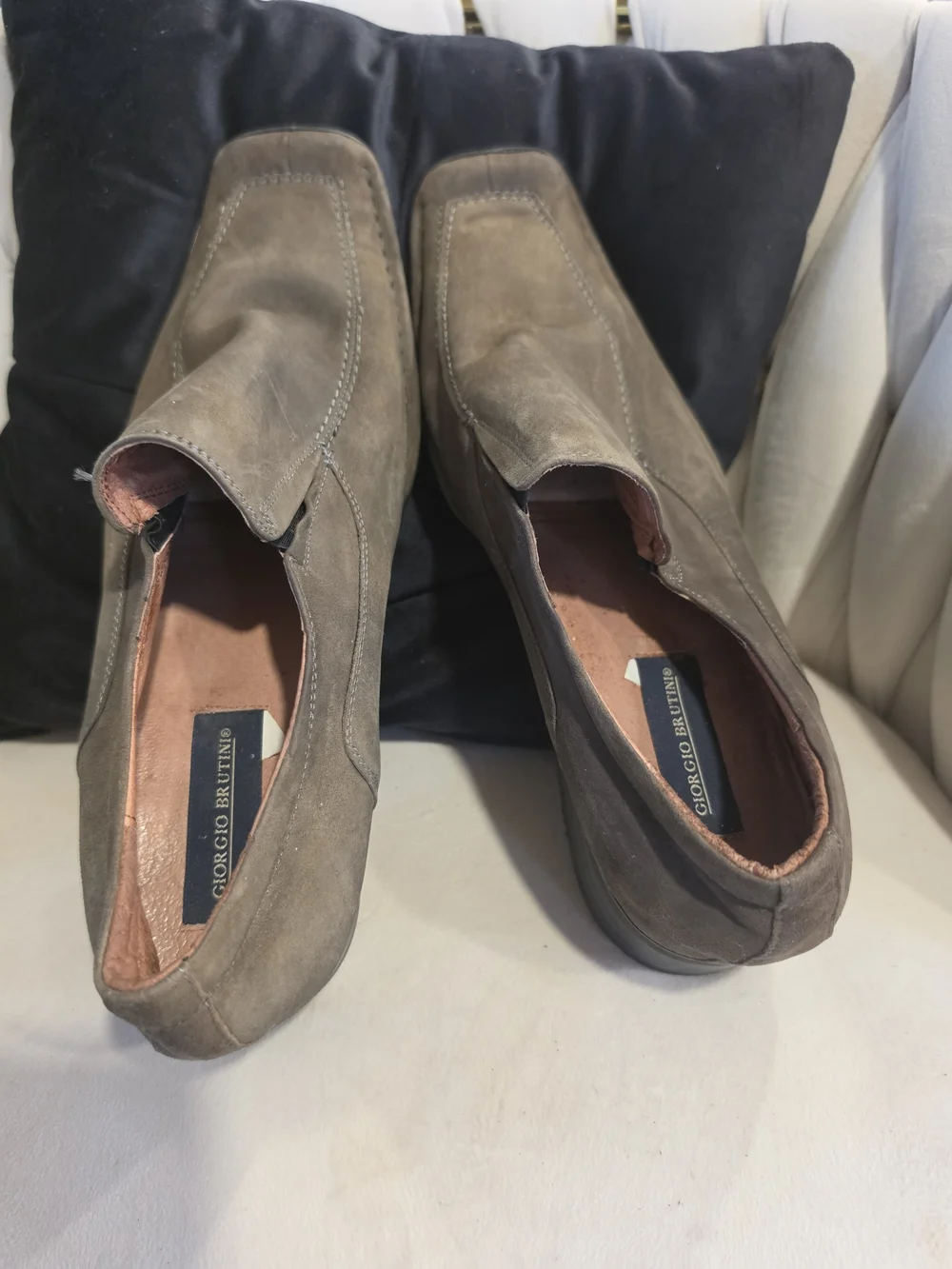 Giorgio Brutini Suede Slip-On Loafers in Taupe